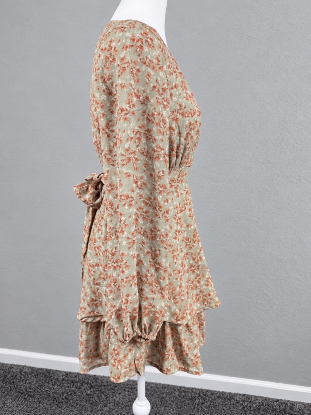 Japna Boho Sage Green Floral Ruffle Mini Dress Long Sleeve Tie Waist Size Small - Picture 5 of 8